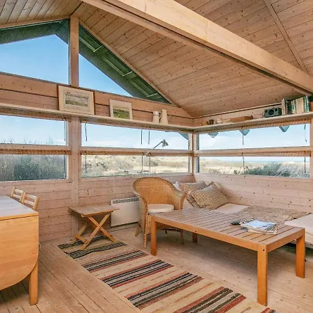 بيت للعطل 4 Person In *